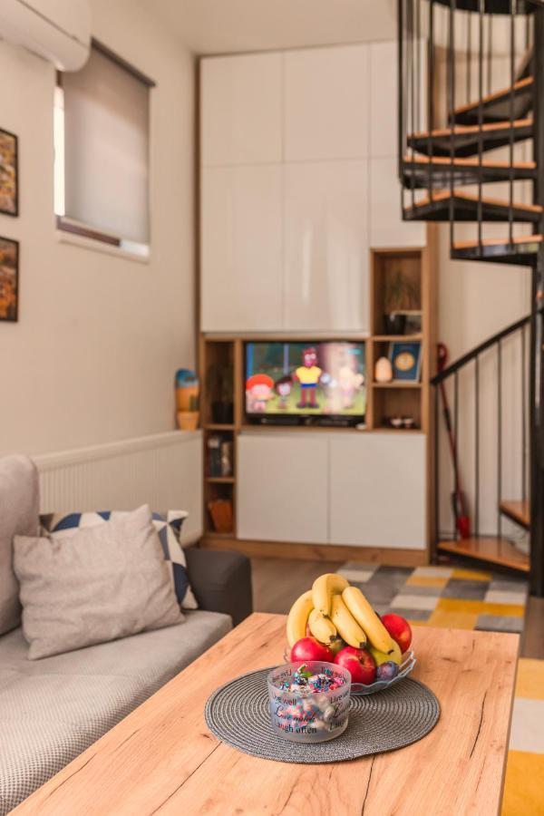 Downtown Apartment Травник Экстерьер фото