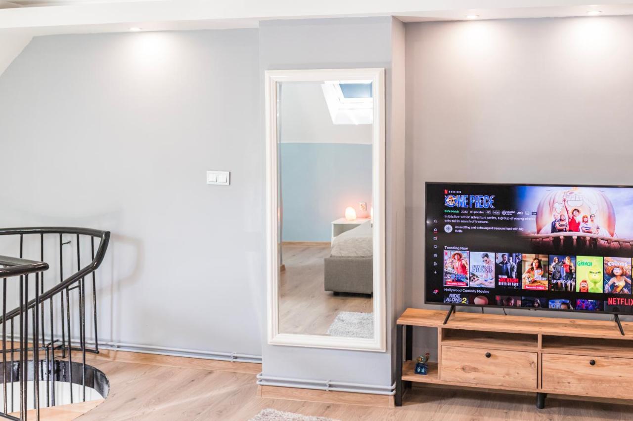Downtown Apartment Травник Экстерьер фото